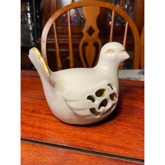 VTG White Ceramic Dove Bird with gold accents Reticulated side openings GUC - Picture 5 of 15